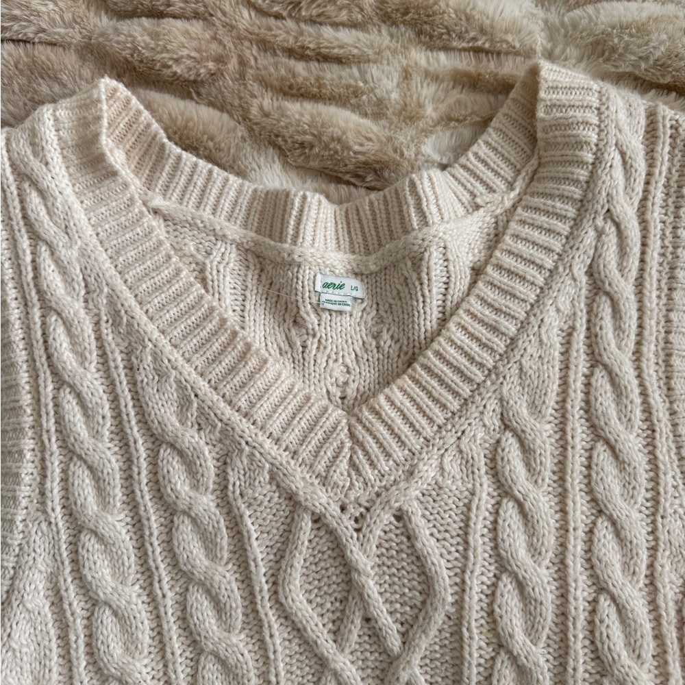 Aerie Cream Sweater Vest - Picture 2 of 3